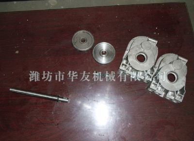 點(diǎn)擊查看詳細(xì)信息<br>標(biāo)題：華友機(jī)械齒輪 電機(jī)軸 齒輪箱體 閱讀次數(shù)：5765
